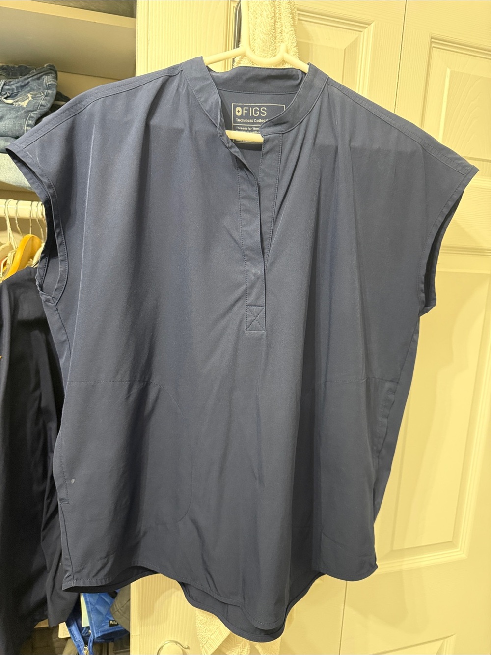 FIGS Navy Cap-Sleeve Medical Tunic